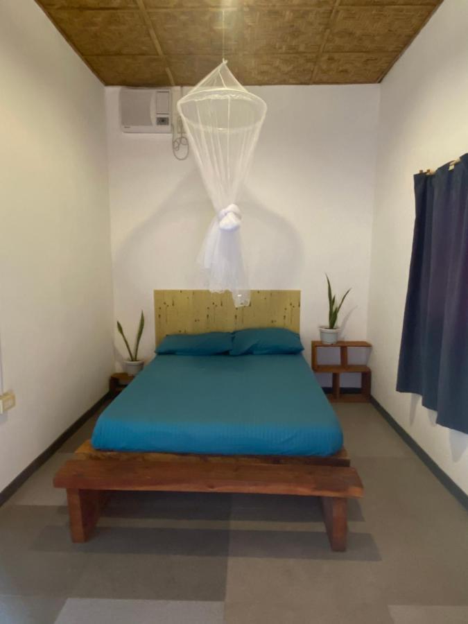 Izla Soanna Hostel Panglao Exterior foto